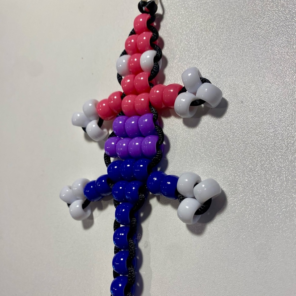handmade LGBTQ bisexual pride gecko lizard bead keychain